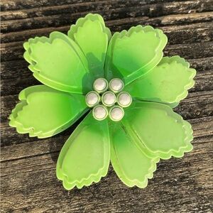 Green White Enamel Metal Flower Brooch Large Mod Floral Pin Vintage 50s 60s